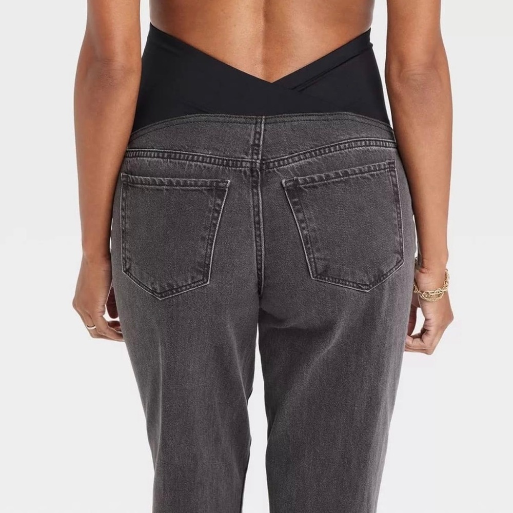 ISABEL MATERNITY by Ingrid & Isabel Over Belly Boyfriend Maternity Jeans Black - Picture 4 of 5